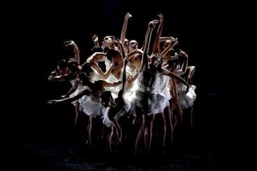 Ballet Preljocaj: Swan Lake